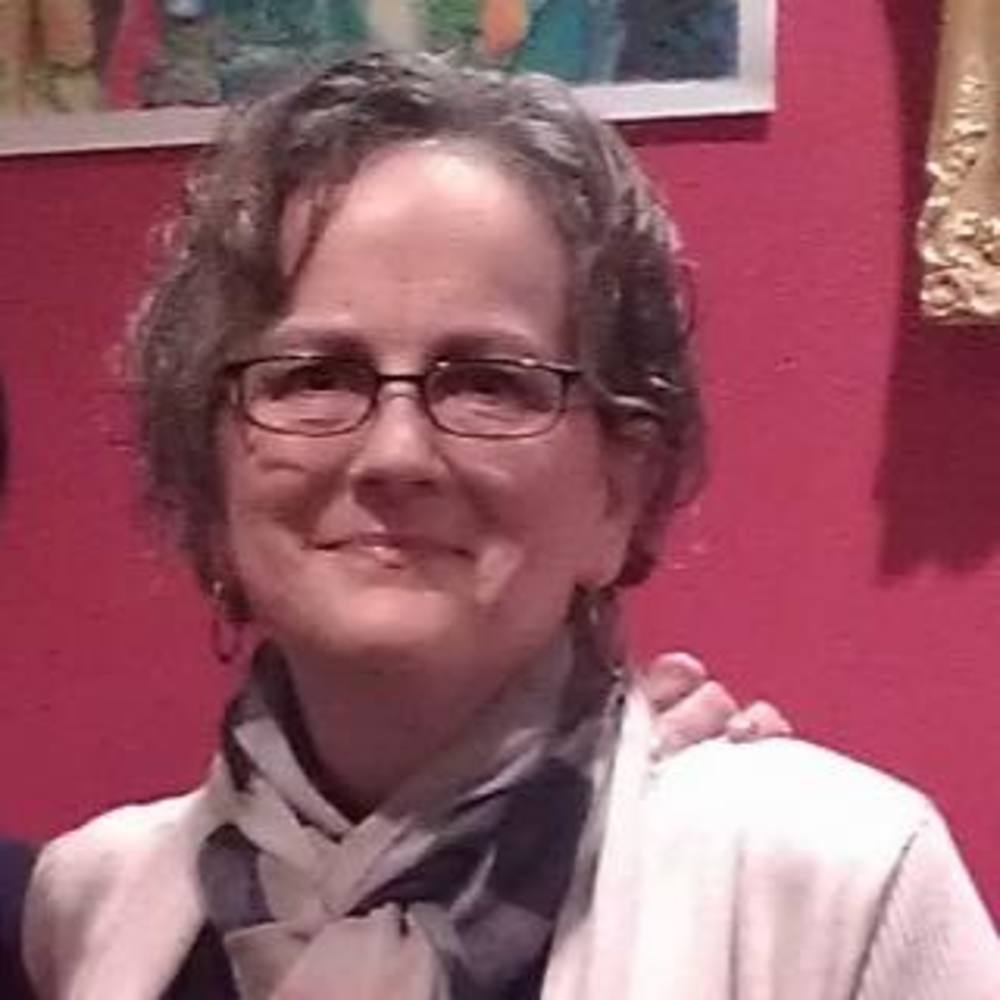 Meet your Posher, Angie